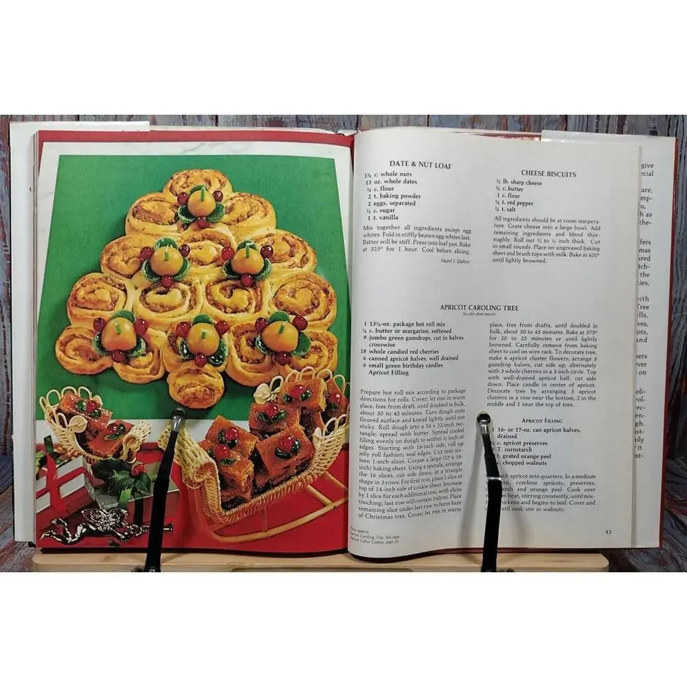 Ideals Christmas Cookbook Treasury by Bonanza‎ Books